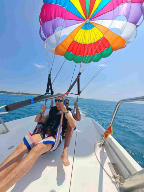 Parasailing-compressed.jpg